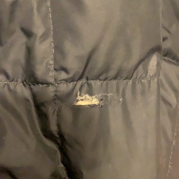 COPY - North Face Long Puffer Coat Women’s Medium - Picture 5 of 11